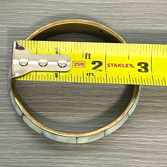 Vintage Gold Bangle with Blue Seashells - Picture 5 of 5